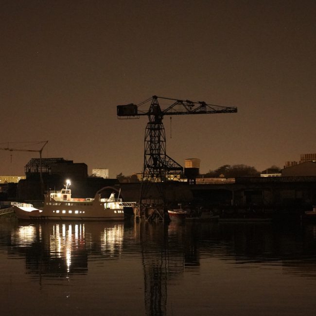 Hypernuit du Studio Vicarini à Saint-Nazaire face à l'océan